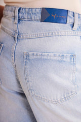 Calça Palazzo em Jeans com Bolsos e Passantes