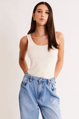 Calça Skater em Jeans com Ajuste de Cintura