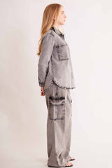 Calça Reta em Jeans Black com Elástico na Cintura