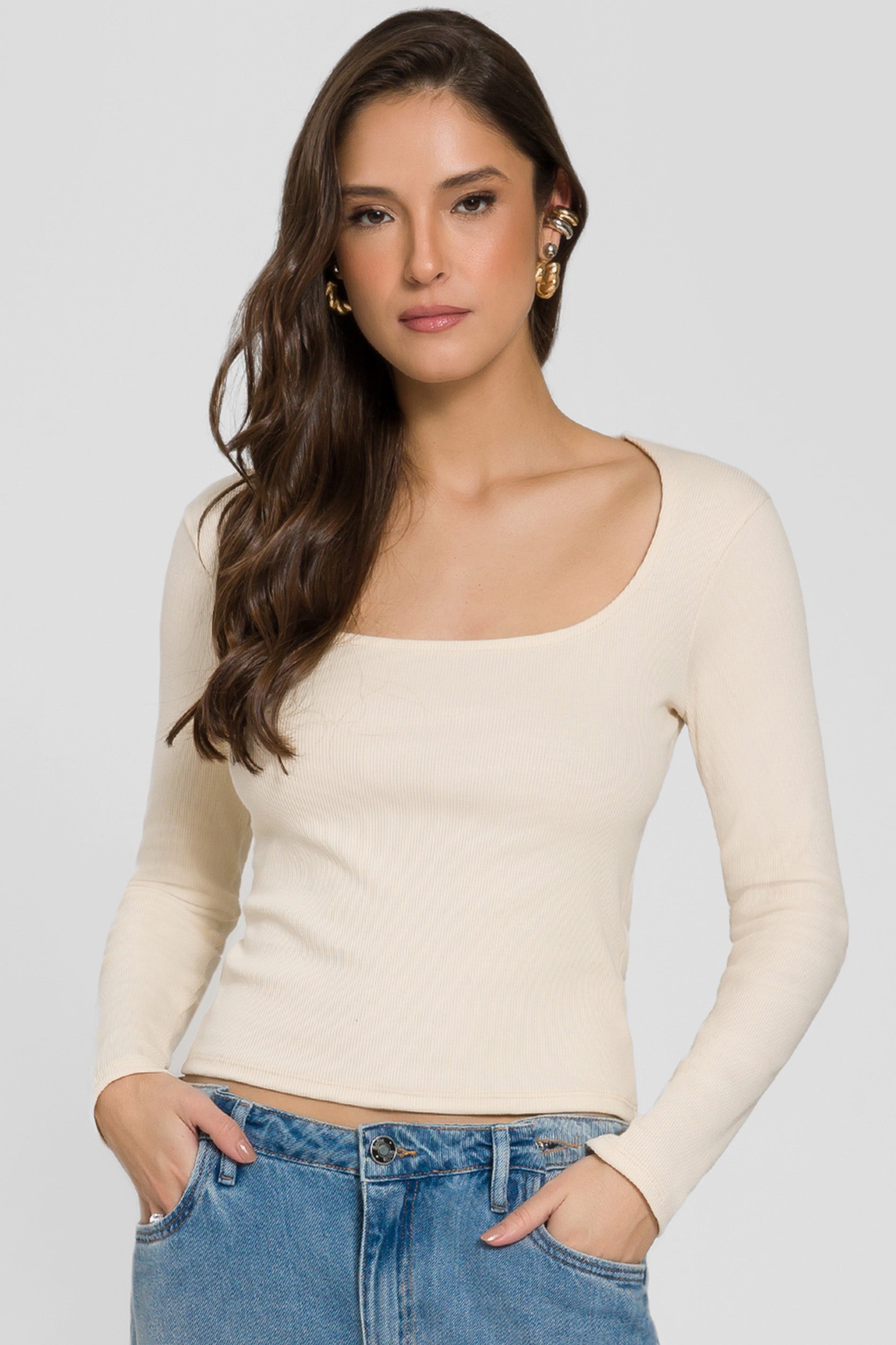 Blusa de Manga Longa em Ribana com Decote Quadrado