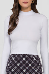 Blusa Cropped Manga Longa com Gola Baixa