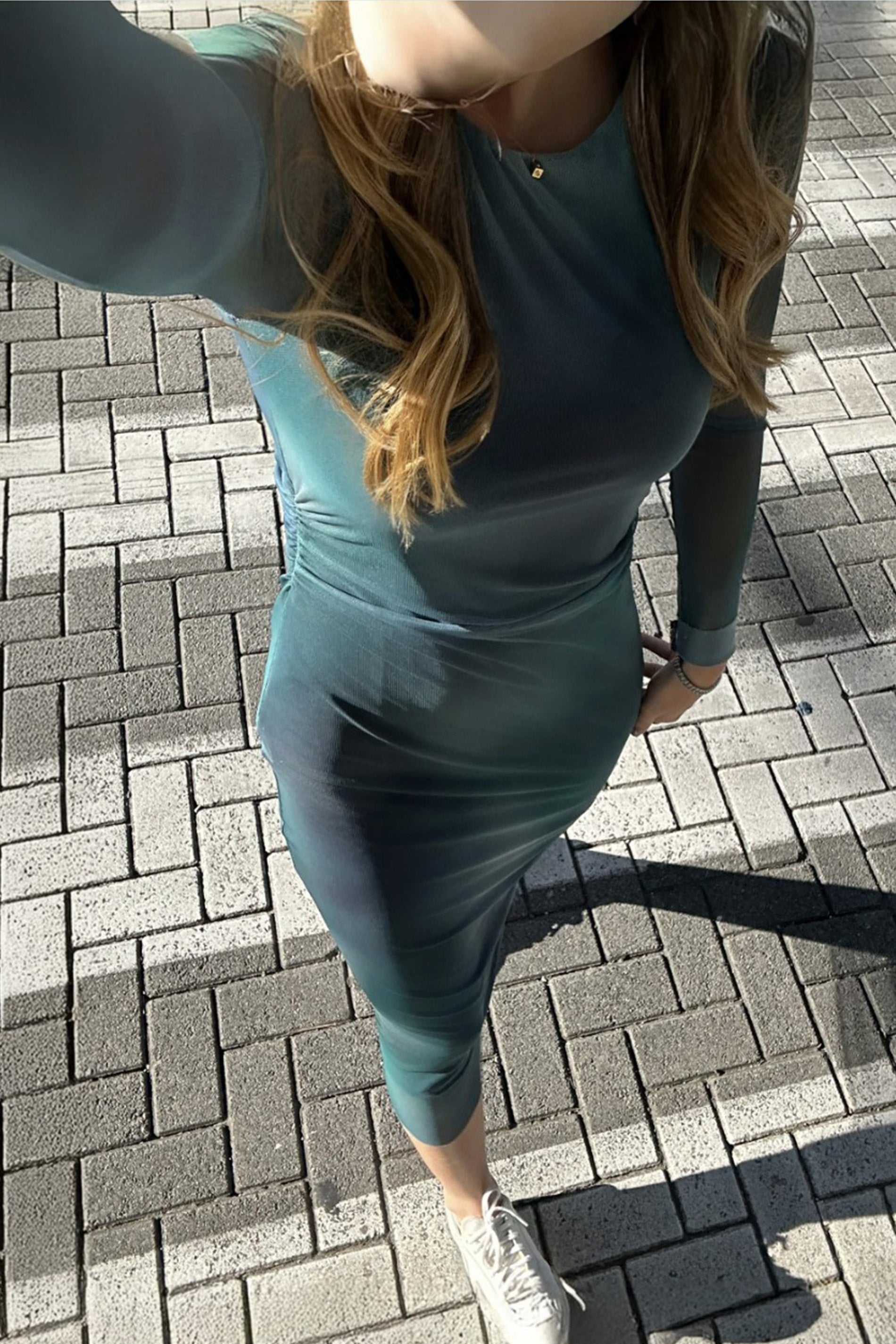 Vestido Midi em Tule Estampado com Manga Longa