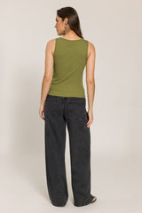 Regata em Ribana com Decote Redondo