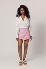 Camisa Cropped em Viscose Lisa com Manga Longa