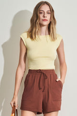 Blusa slim sem manga em ribana canelada