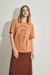 T-shirt em Meia Malha Estonada com Estilo Casual