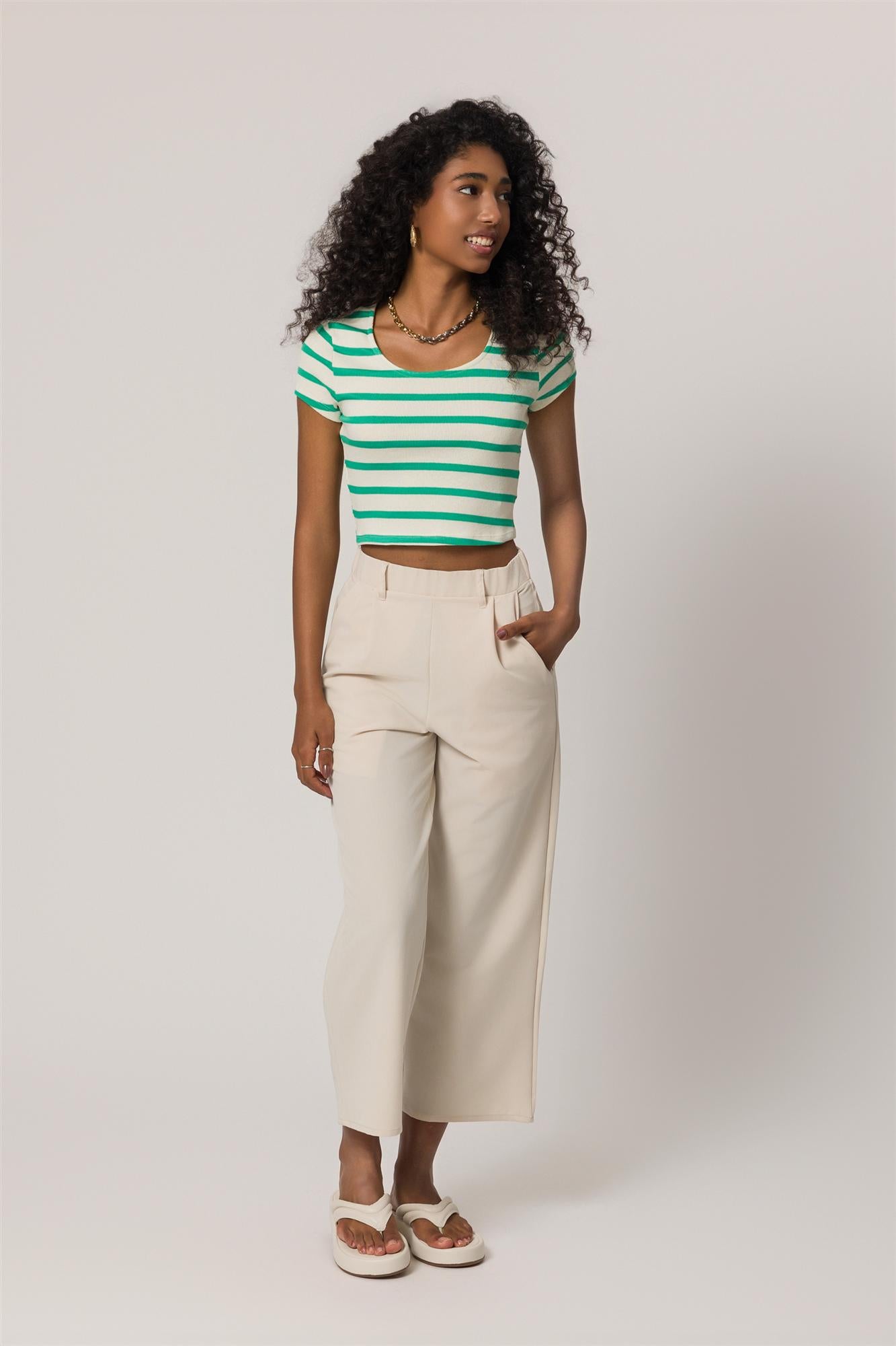 Blusa Cropped Listrada