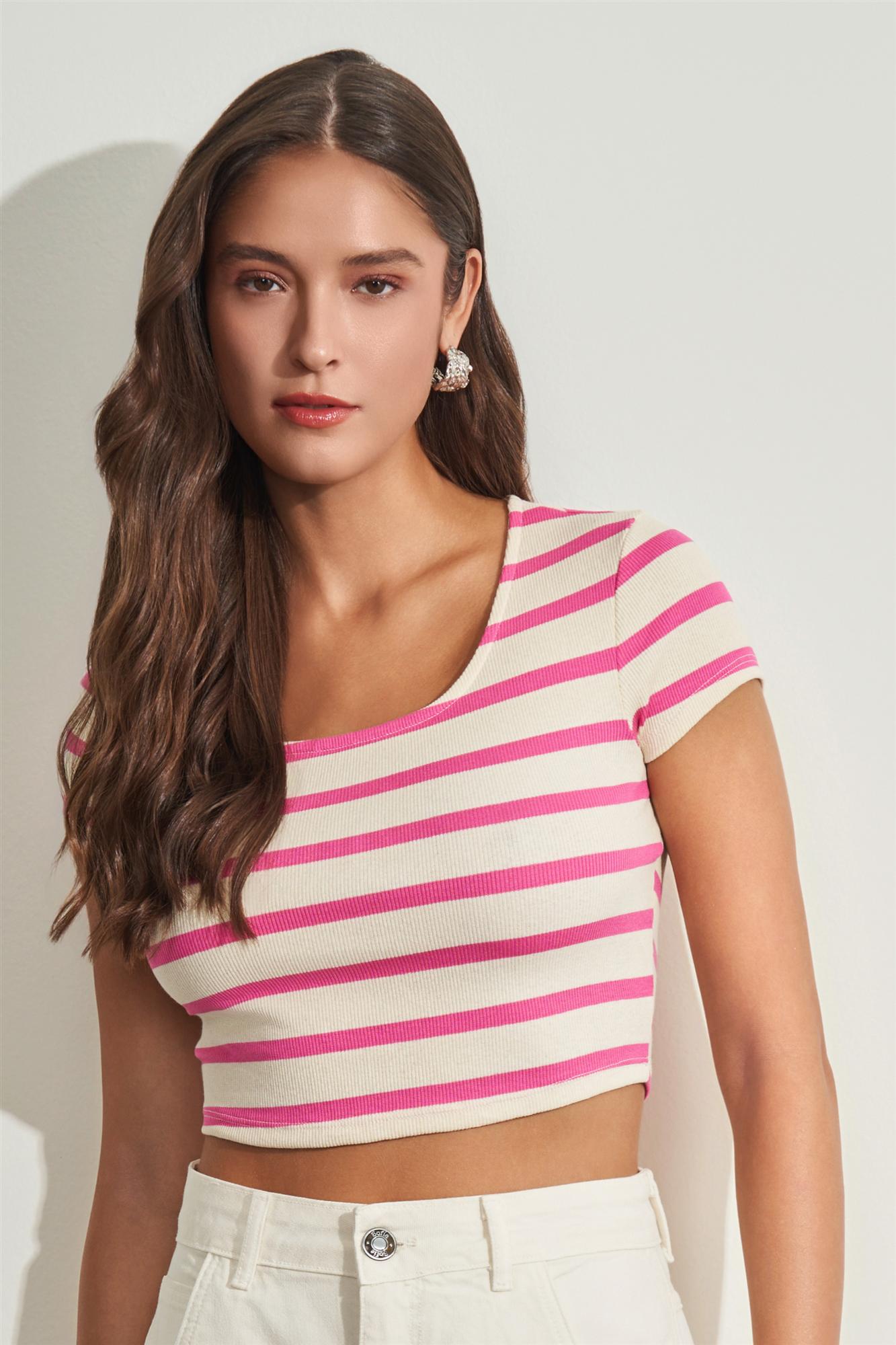Blusa Cropped Listrada