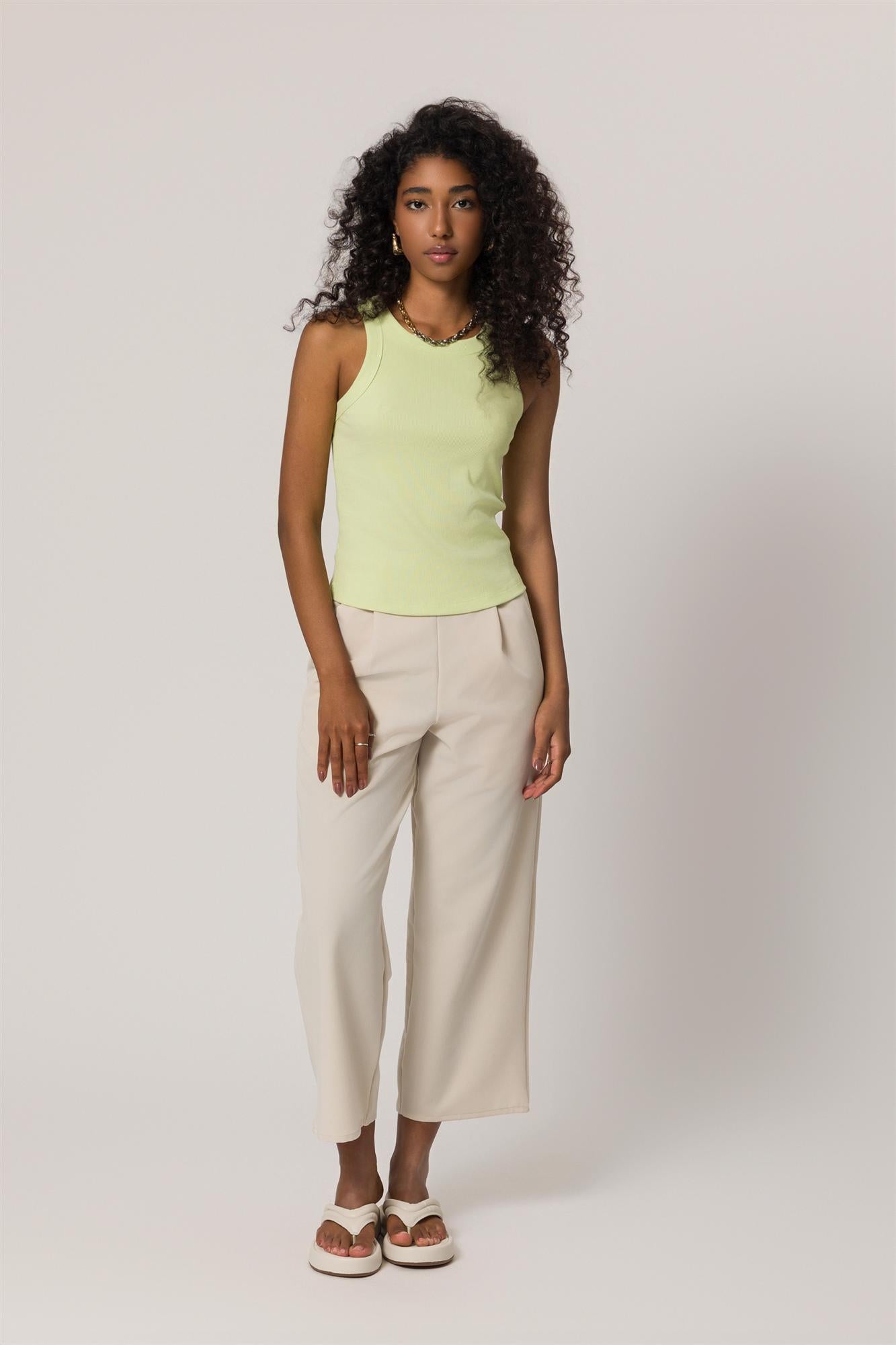 Blusa em Ribana com Caimento Slim