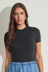 Blusa de Manga Curta em Malha Microfibra