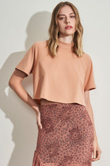 T-shirt Cropped em Meia Malha