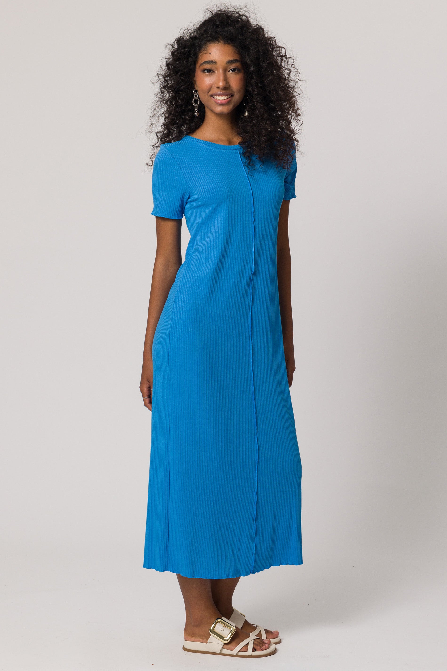 Vestido Maxi Midi em Ribana com Manga Curta