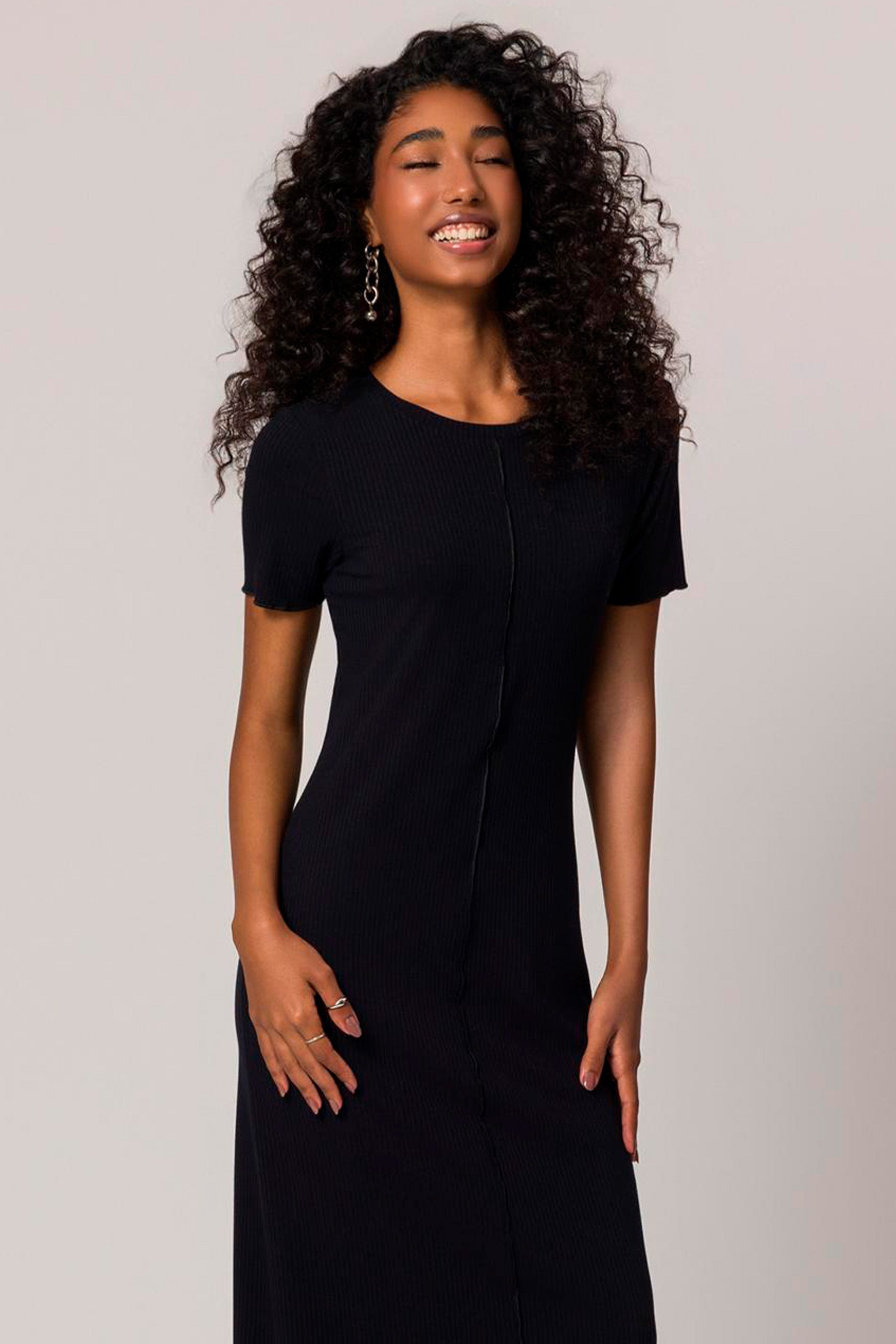 Vestido Maxi Midi em Ribana com Manga Curta