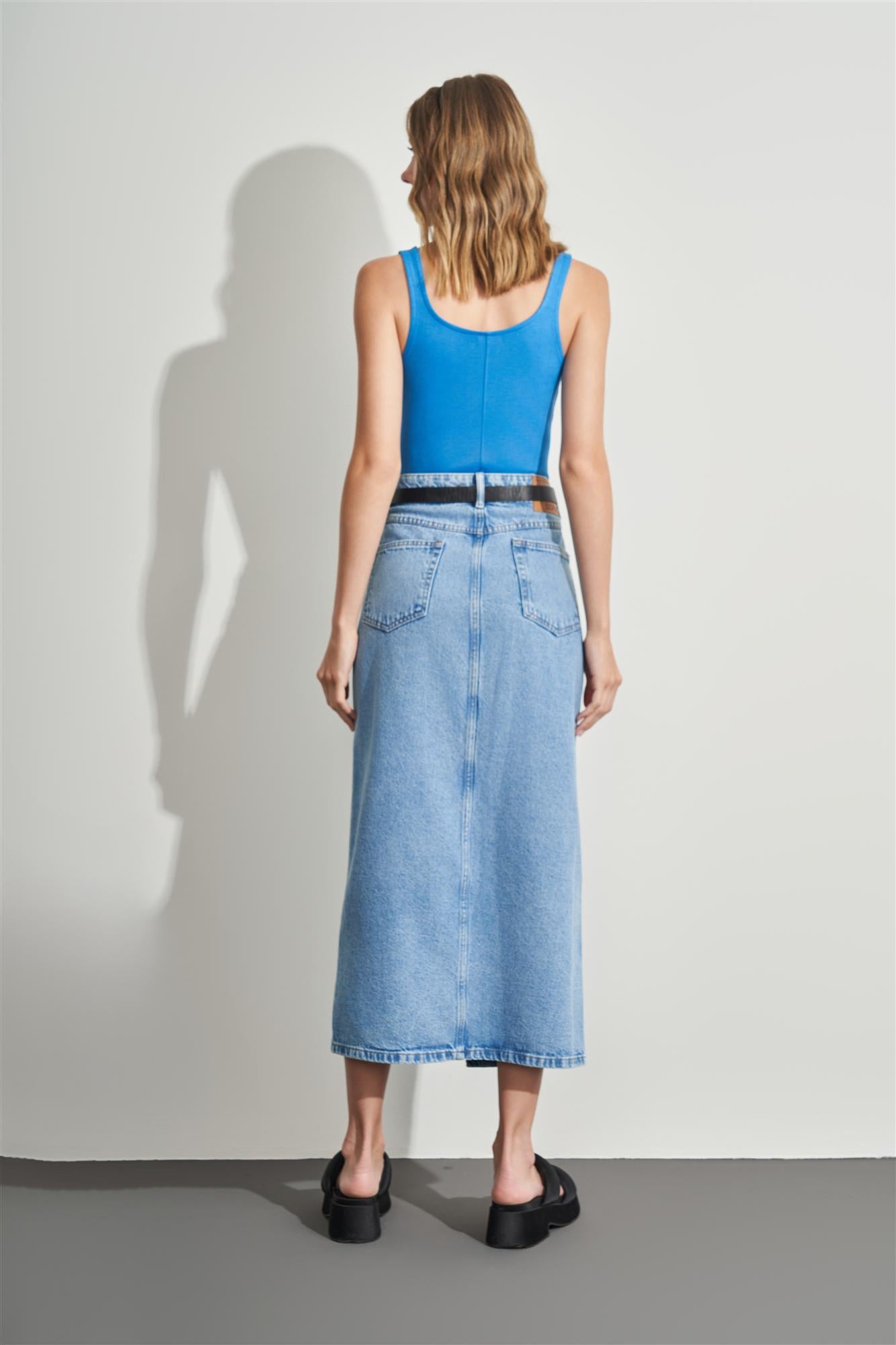 Blusa Sem Manga em Malha Bodycon