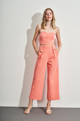 Calça Reta Cropped em Alfaiataria Comfy