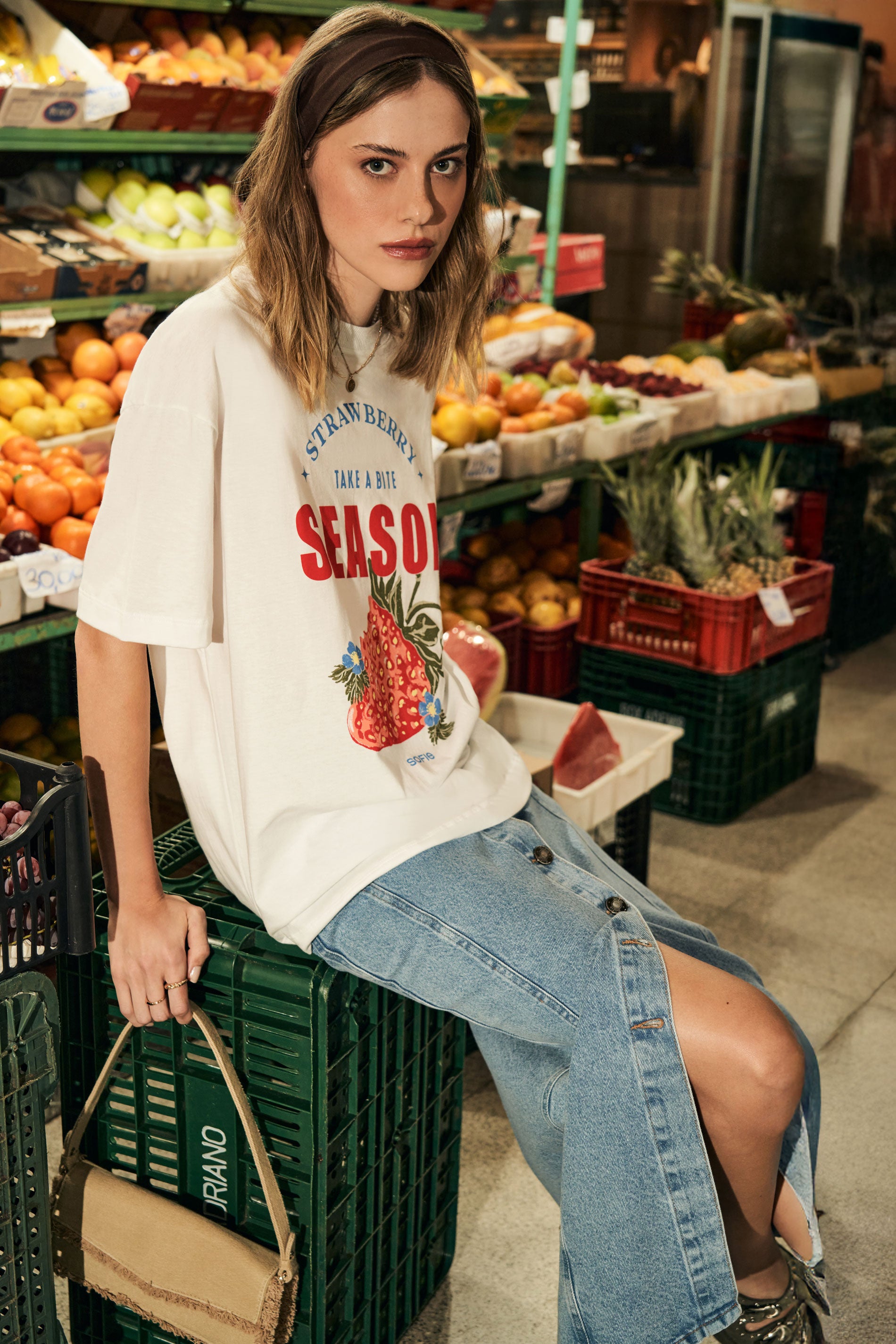 T-shirt oversized em meia malha com estampa