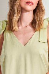 Vestido Curto sem Manga com Laço em Plano Tencel