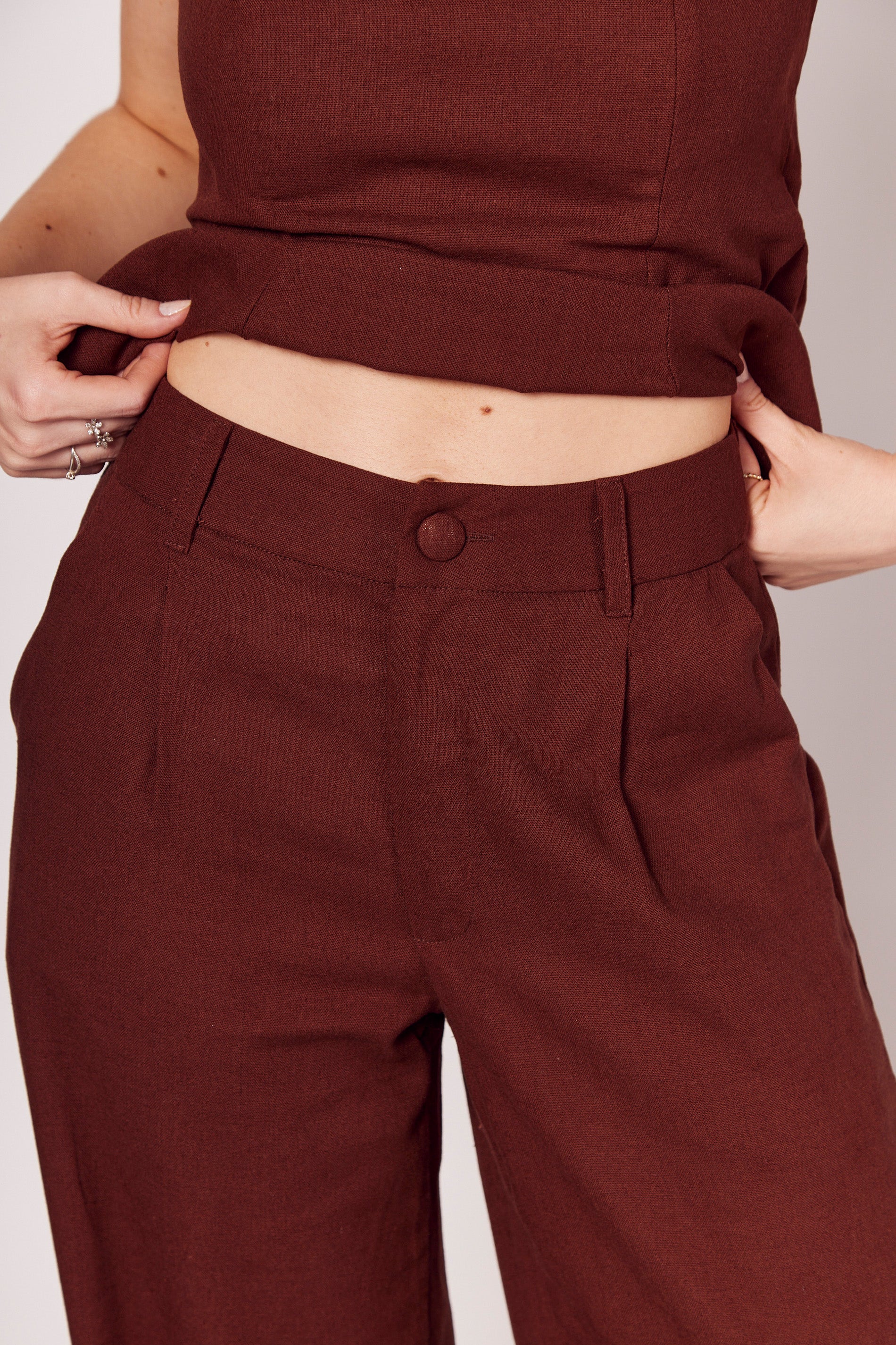 Calça Giornata em Linho com Bolsos Frontais