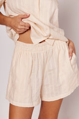 Shorts Giornata em Textura Bordada