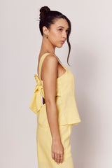 Blusa Giornata Alças Largas e Amarração em Laço Costas