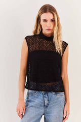 Blusa Urban Frame sem Manga em Plano Renda