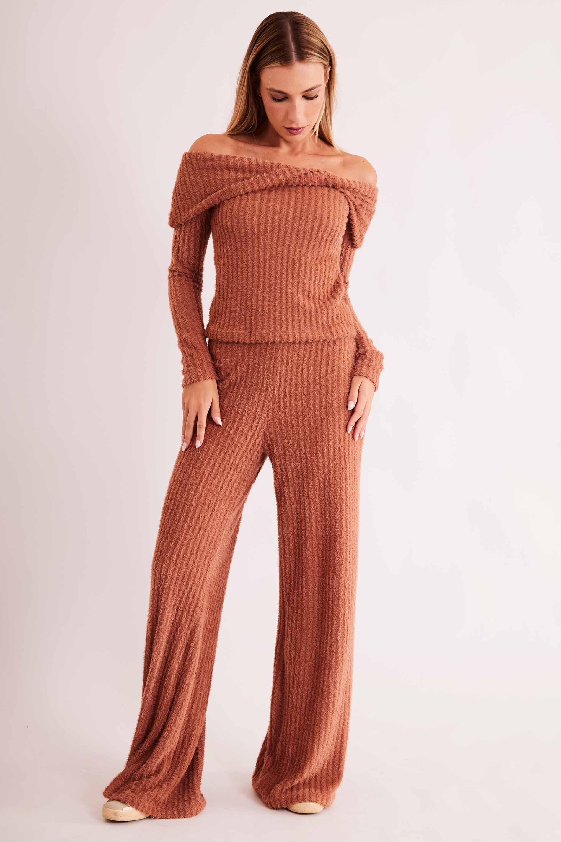 Blusa de Manga Longa New Ease Ombro à Ombro em Malha Tricot Maquinetado