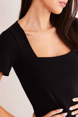 Vestido Midi Allure de Manga Curta em Malha Bodycon e Plano Linen