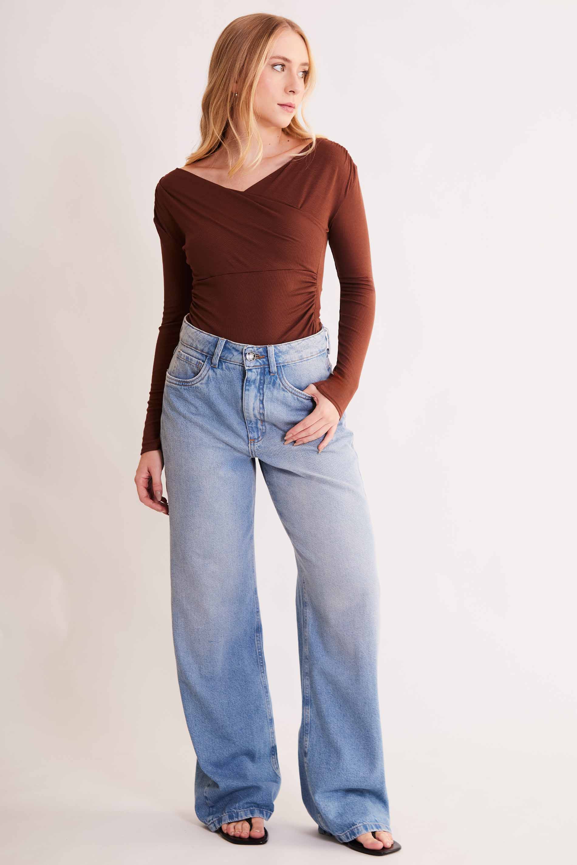 Blusa de Manga Longa After Dusk em Ribana