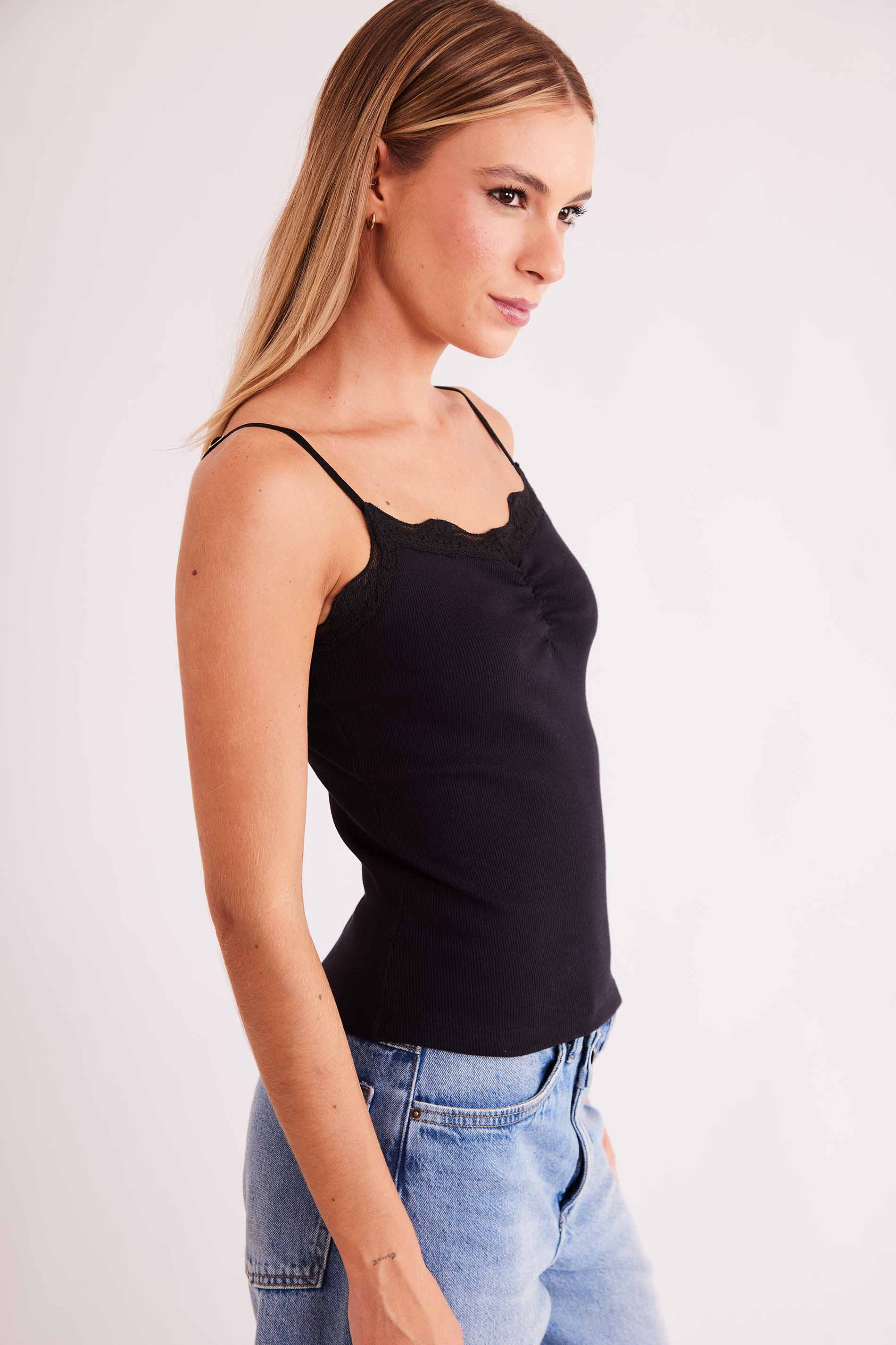 Blusa de Alça New Ease em Ribana