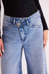 Calça Baggy Urban Frame com Braguilha Deslocada Em Denim