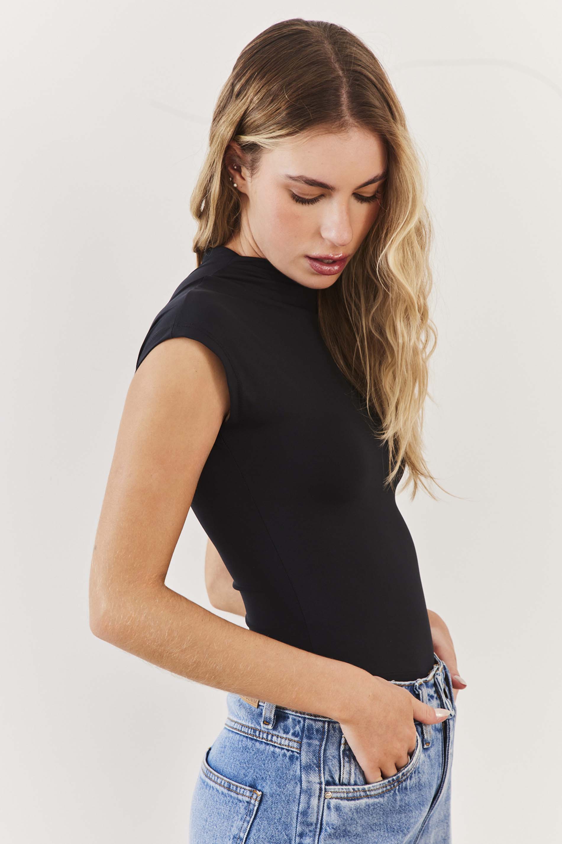 Blusa Manga Curta Malha Microfibra Soft Glam - Sofie