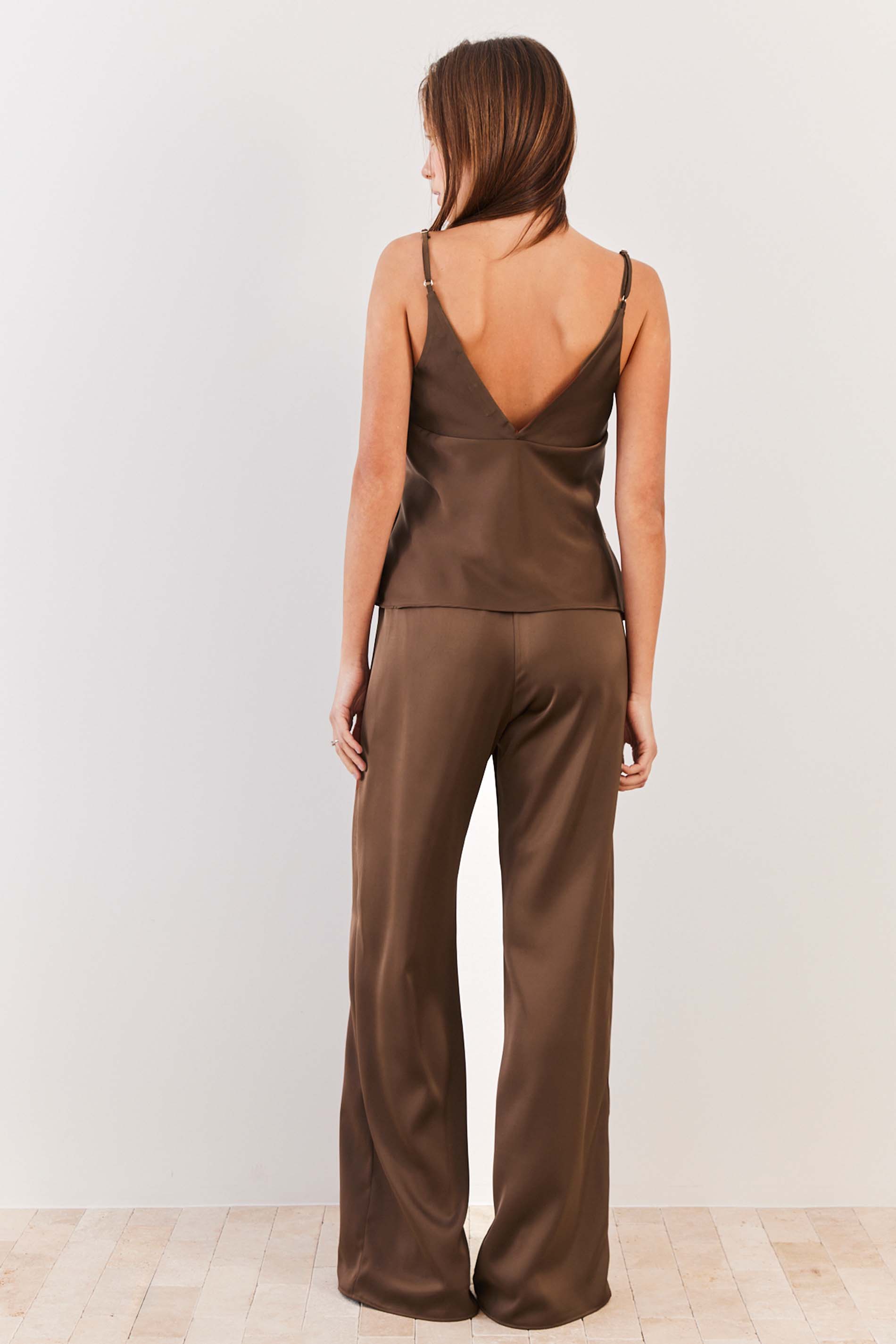 Calça Pantalona Cetim com Cós de Elástico Soft Glam - Sofie