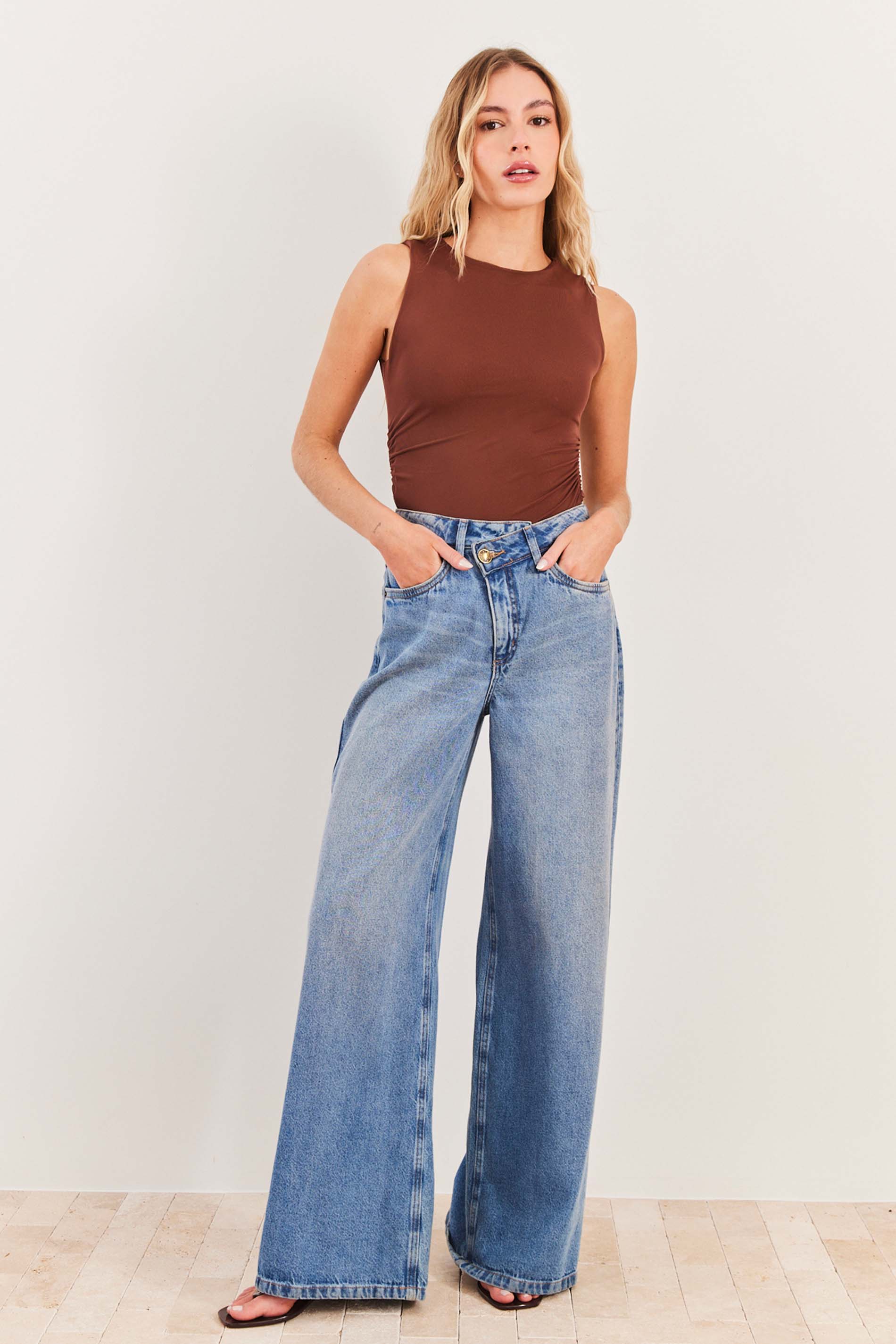 Blusa Sem Manga Tule Spring Flow  - Sofie