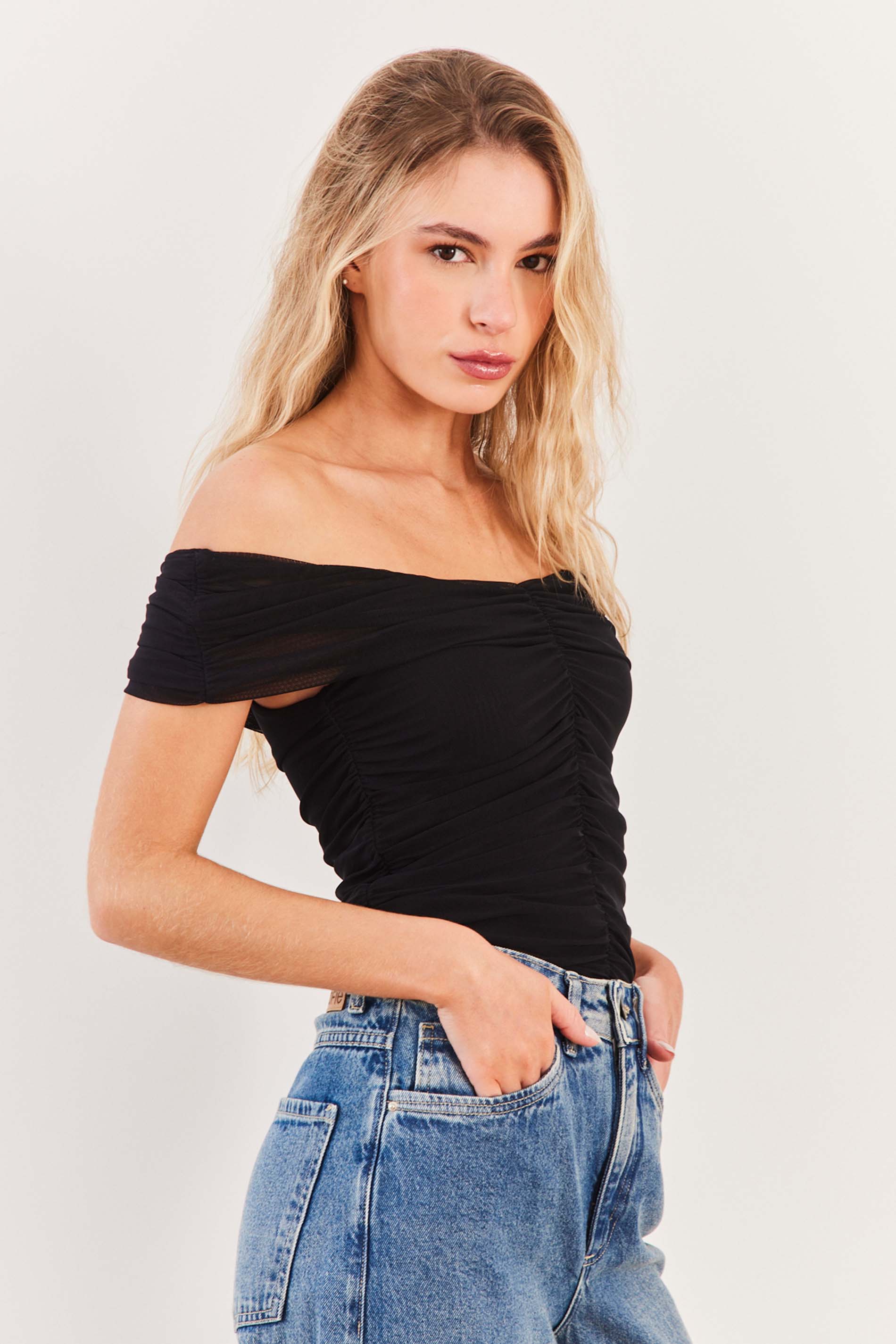 Blusa Ombro a Ombro em Tule Franzido Urban Codes - Sofie