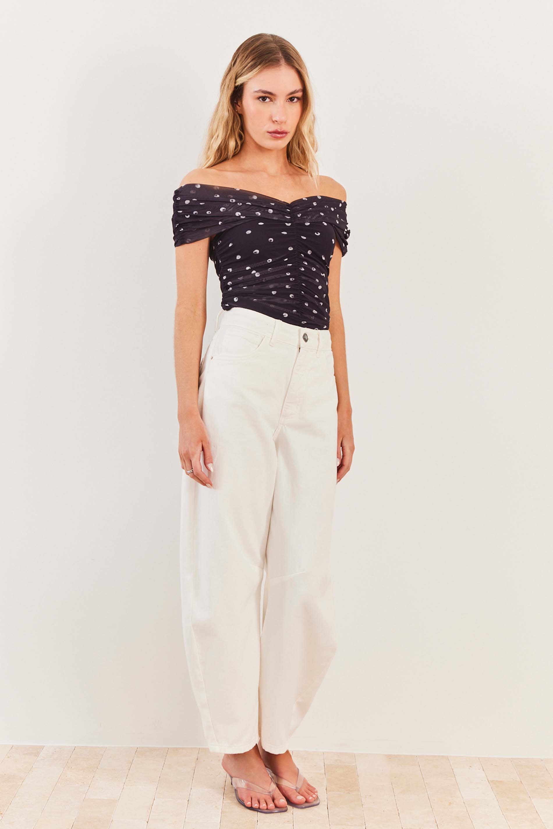 Blusa Ombro a Ombro em Tule Franzido Urban Codes - Sofie