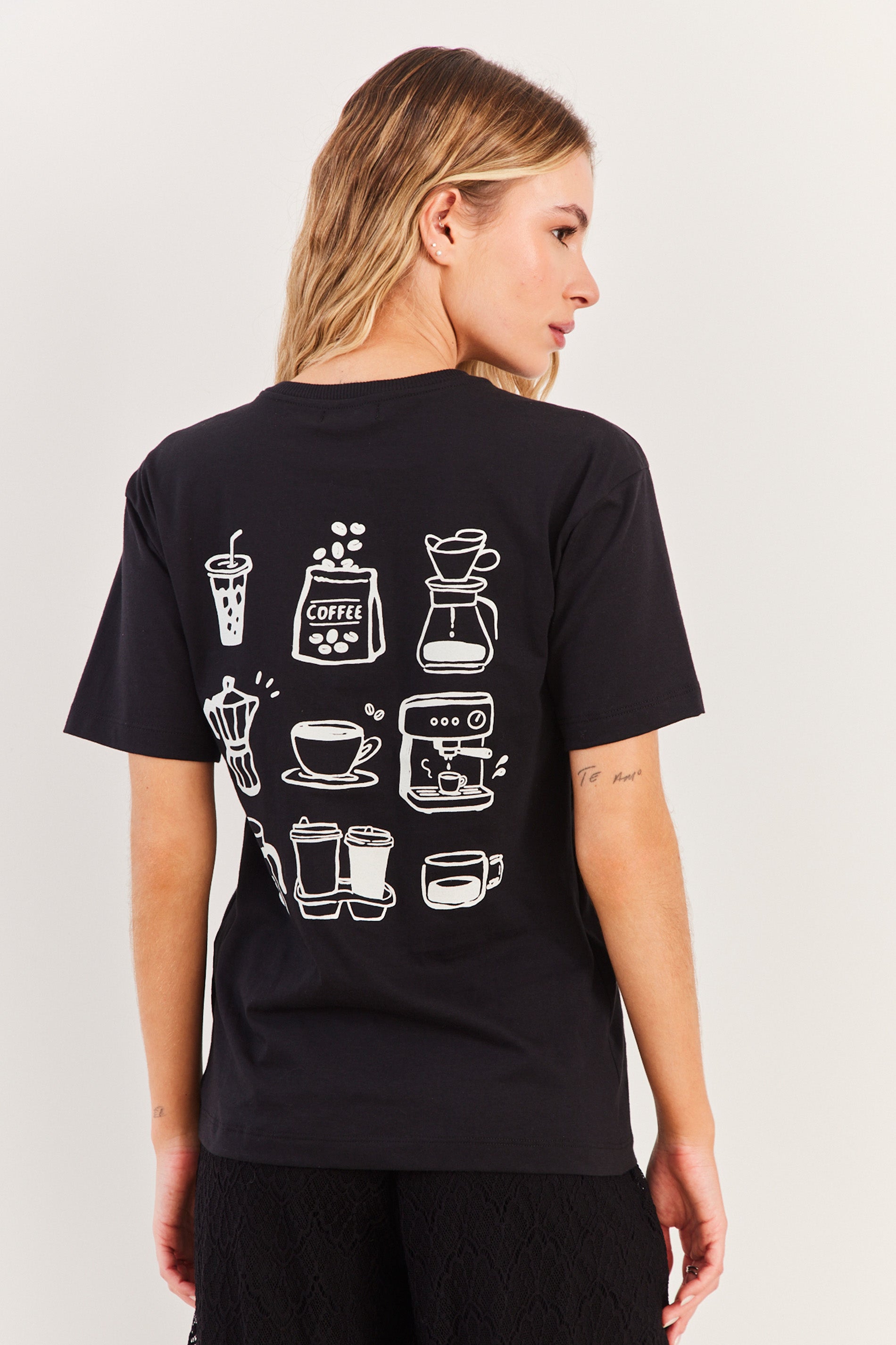 T-Shirt Feminina Manga Curta Algodão Spring Flow - Sofie