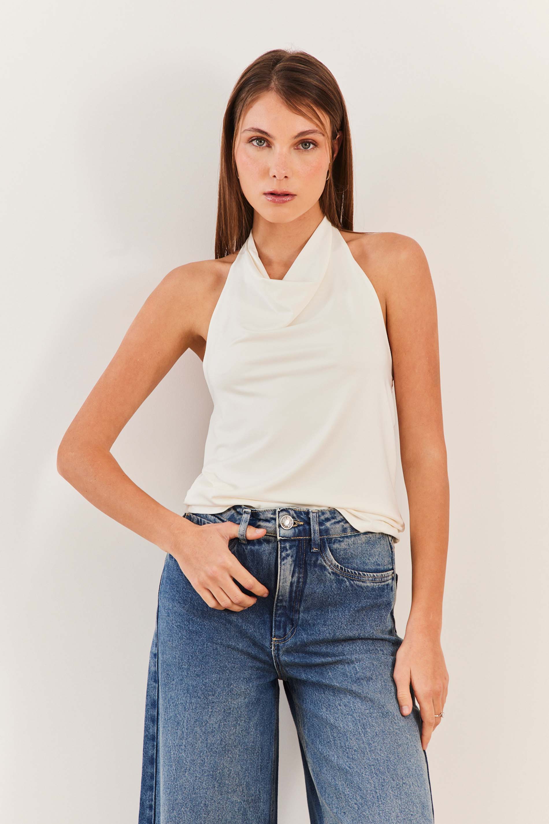 Blusa Frente Única com Gola Degagê Fluid Bloom - Sofie