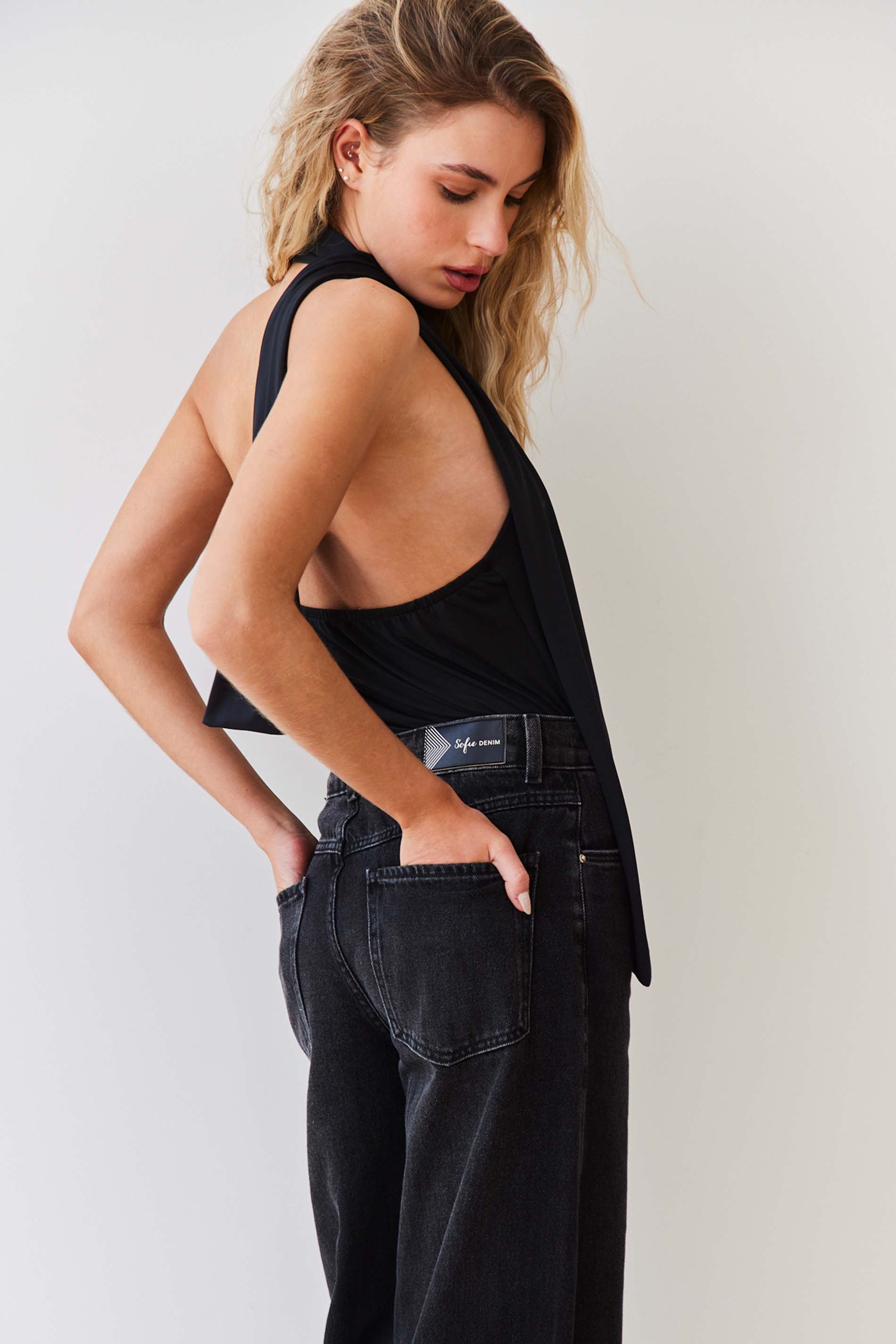 Blusa Frente Única com Gola Degagê Fluid Bloom - Sofie