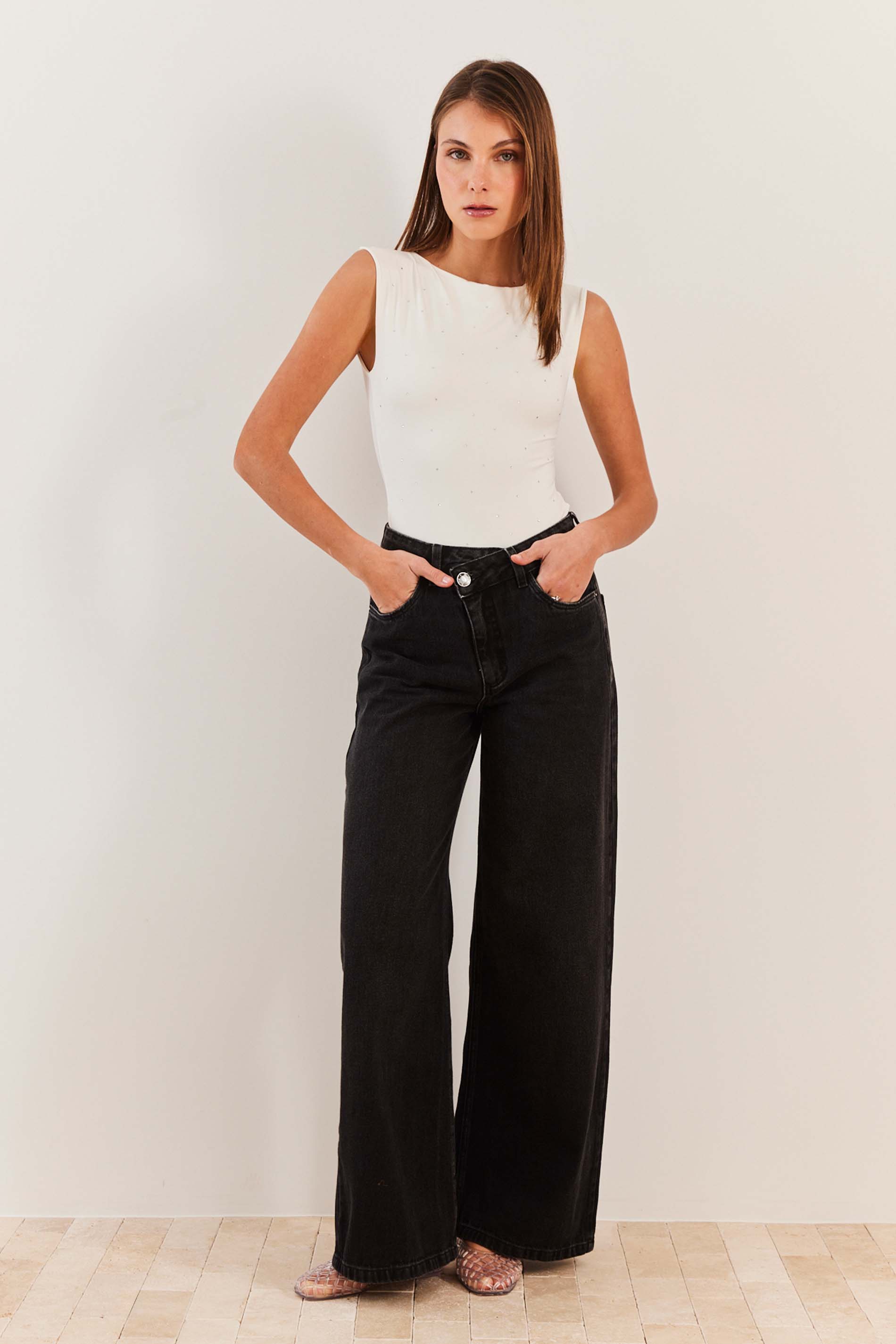 Calça Jeans Baggy Braguilha Deslocada Fluid Bloom - Sofie
