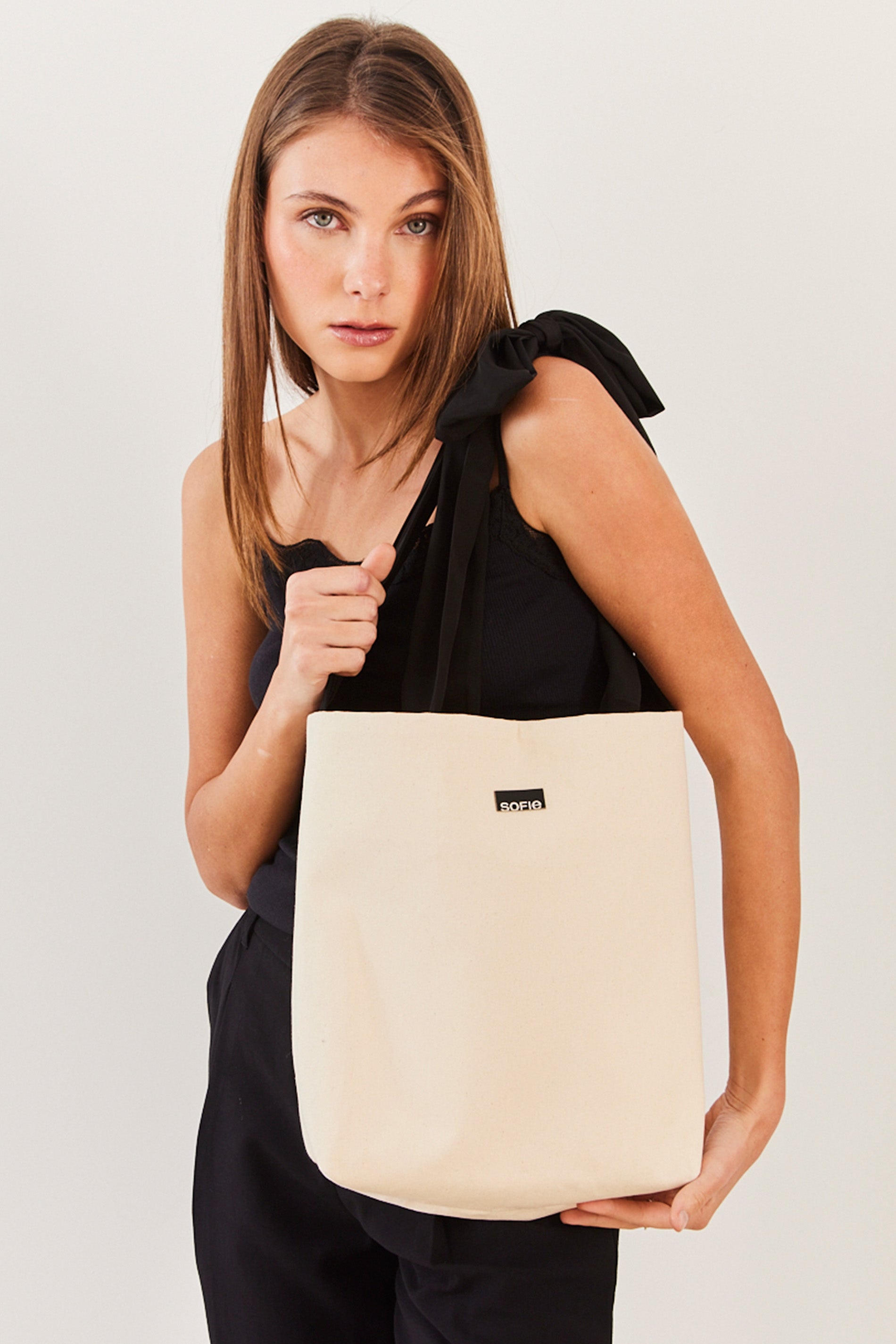 Bolsa em Sarja com Alça de Laço em Cetim - Sofie